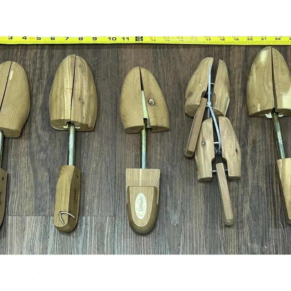 Shoe Trees Stretchers Clarks Dillards J&M Cedar Set Of 7